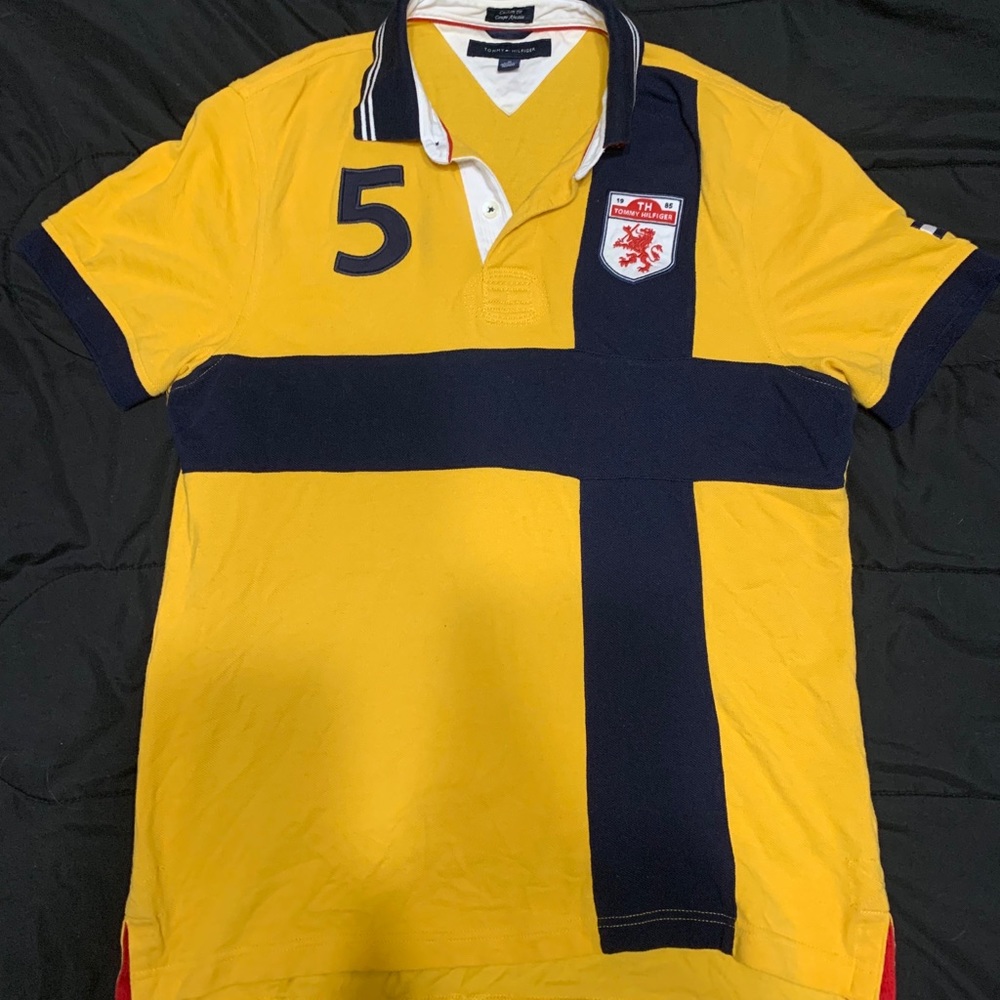 TOMMY HILFIGER - Vintage - Yellow Gold -M